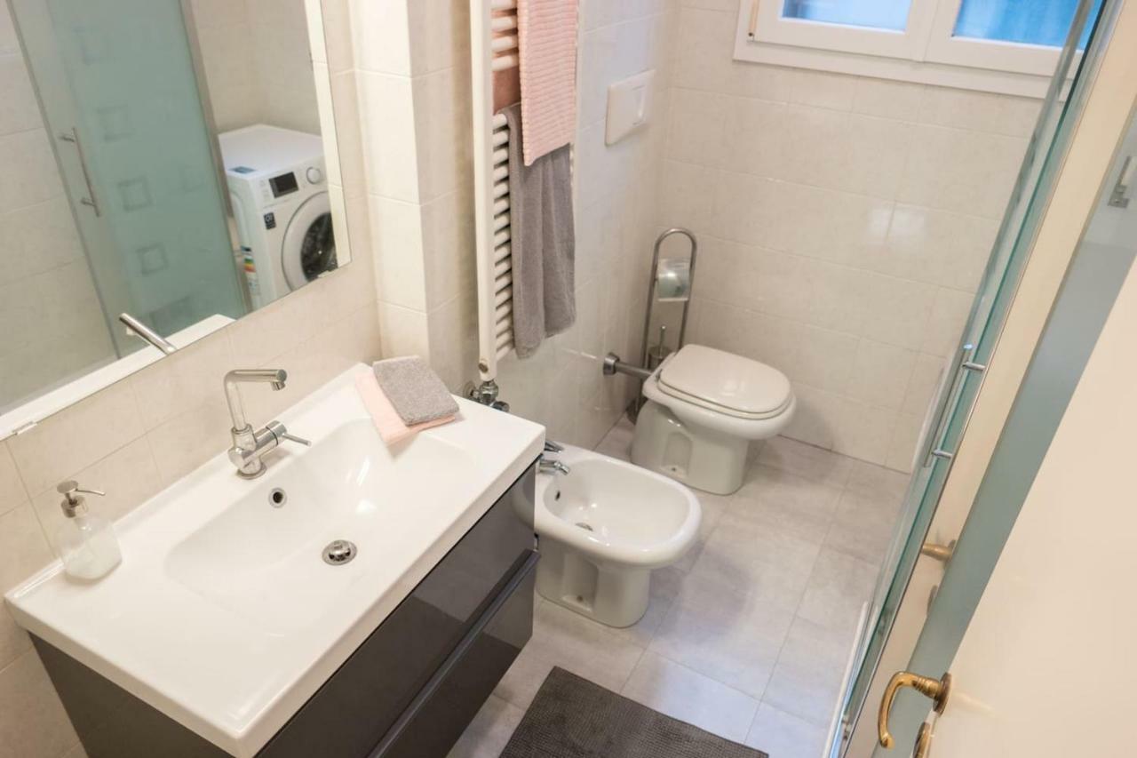 M Design Apartment Venice Luaran gambar
