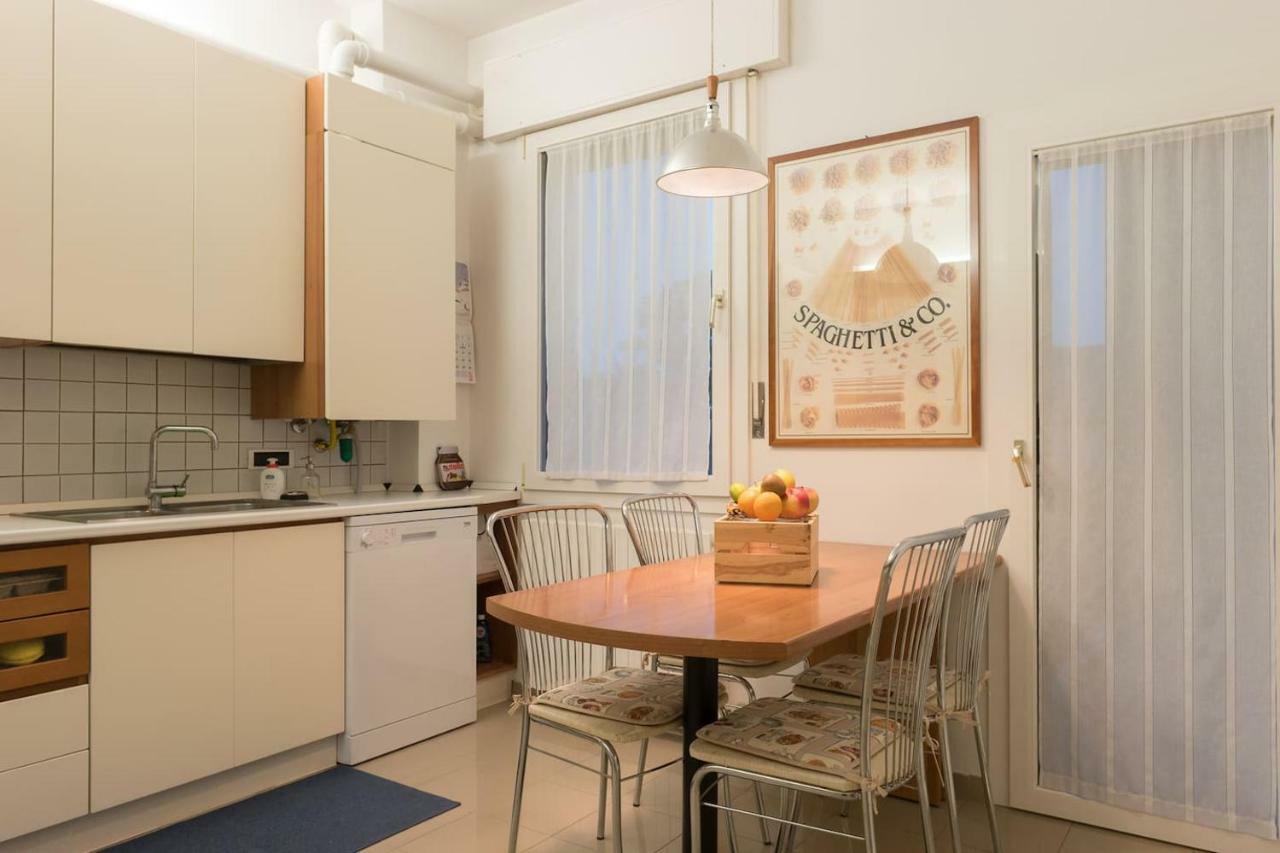 M Design Apartment Venice Luaran gambar