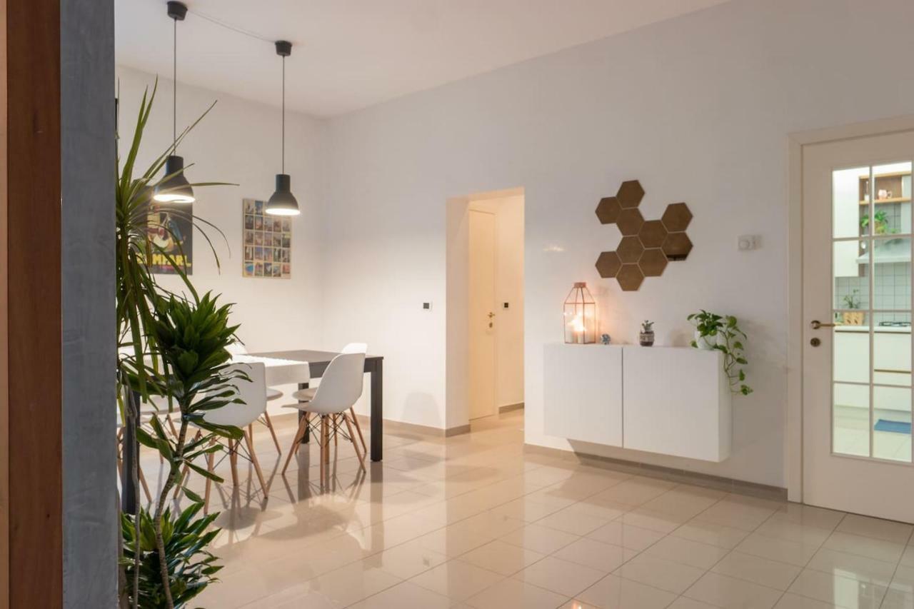 M Design Apartment Venice Luaran gambar