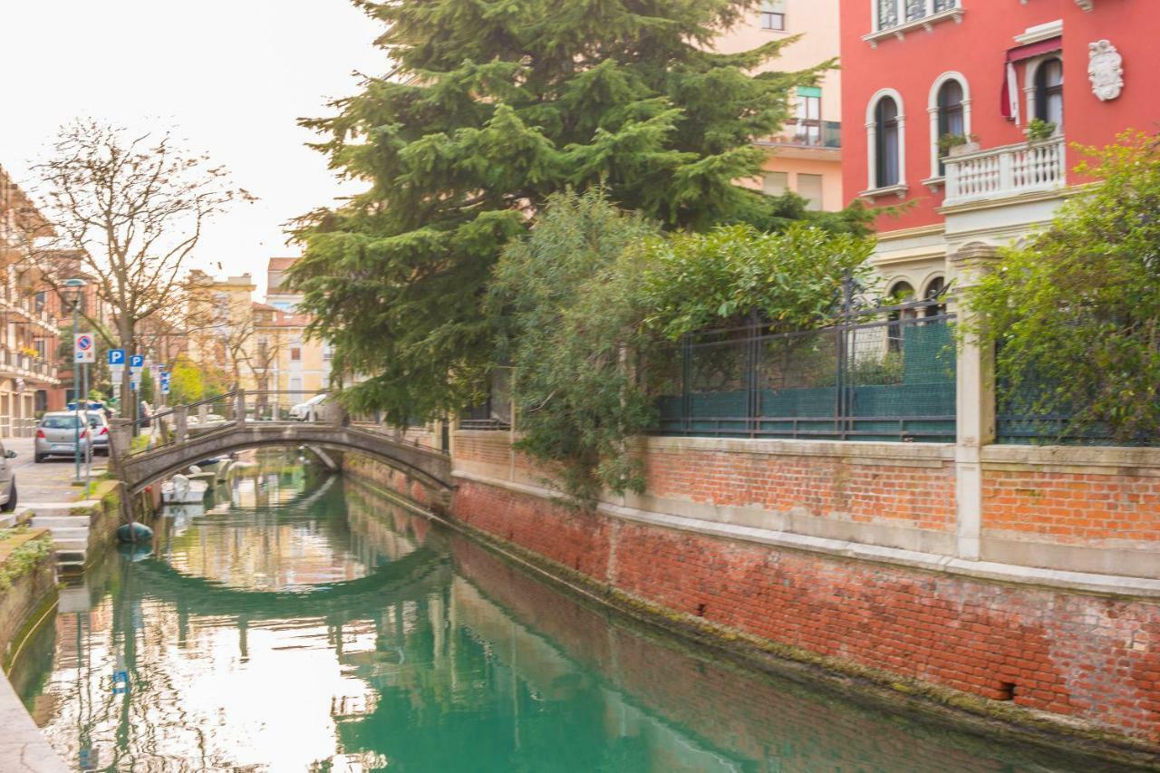 M Design Apartment Venice Luaran gambar